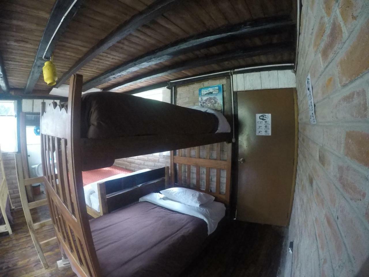 Backpackers Balcones Hostel Banos  Luaran gambar