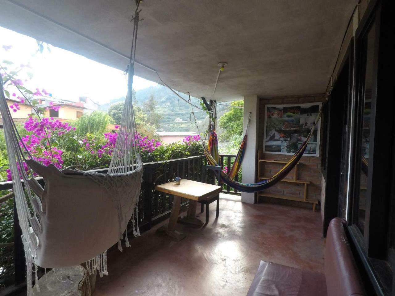 Backpackers Balcones Hostel Banos  Luaran gambar