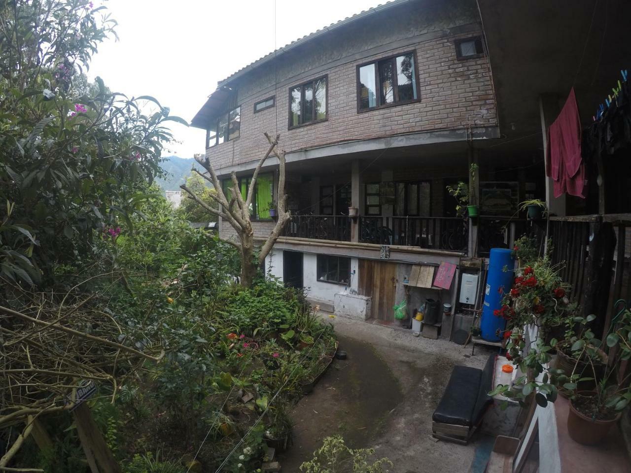 Backpackers Balcones Hostel Banos  Luaran gambar