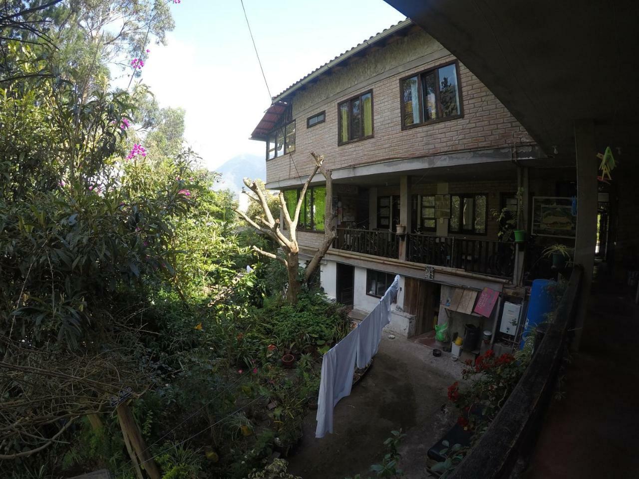 Backpackers Balcones Hostel Banos  Luaran gambar